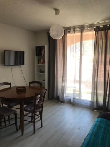 Appartement lumineux et rénové : Appartements proche de Digne-les-Bains