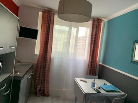 Appartement studio meublé et équipé Bourges : Appartements proche de Saint-Doulchard