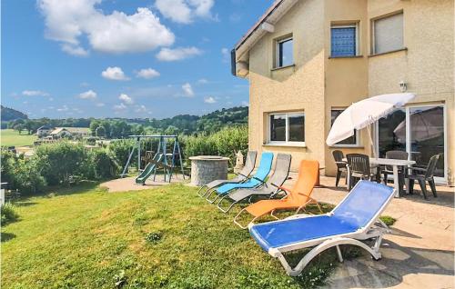 Stunning Home In Ouhans With Wifi And 3 Bedrooms : Maisons de vacances proche de Rantechaux