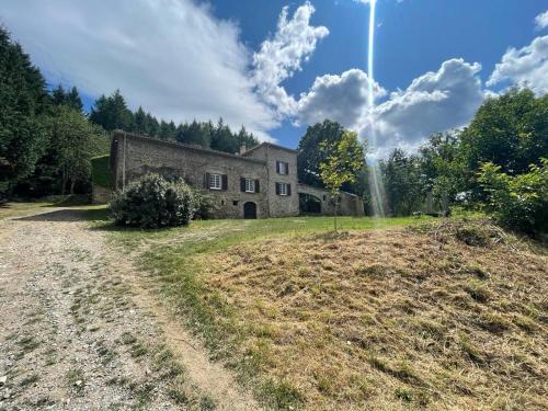 Gîte de Boidel au cœur de l'Ardèche verte : Maisons de vacances proche de Satillieu