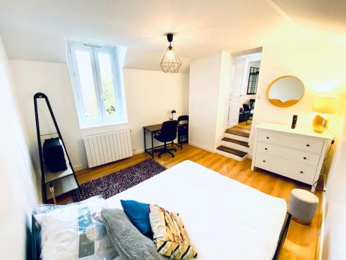 One bedroom unit in Chantilly : Appartements proche de Senlis