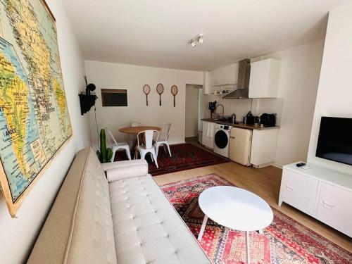 Appartement confort, port Boinot : Appartements proche de Magné