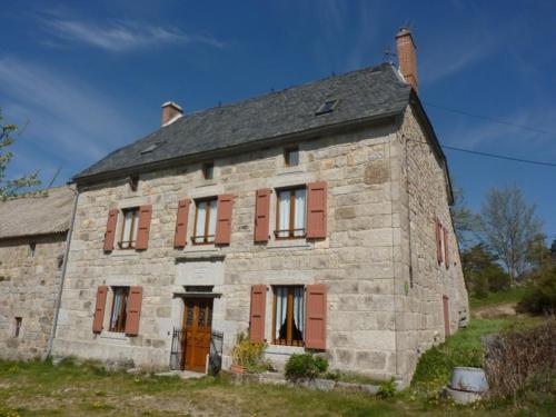 Gîte Val-d-Arcomie-Saint-Just, 5 pièces, 10 personnes - FR-1-742-226 : Maisons de vacances proche d'Anglards-de-Saint-Flour