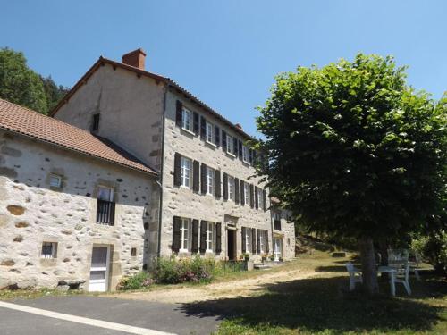 Gîte Lorcières, 3 pièces, 4 personnes - FR-1-742-304 : Maisons de vacances proche d'Anglards-de-Saint-Flour