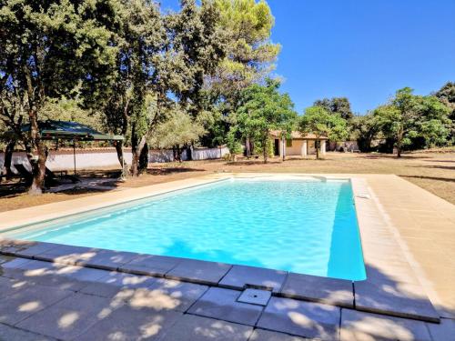 Mas provençal entier avec piscine, et terrain de 1 hectare dans la garrigue : Villas proche de Saint-Mathieu-de-Tréviers