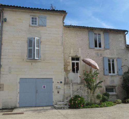 La Maison de Riviere : Villas proche de Bourg-Charente