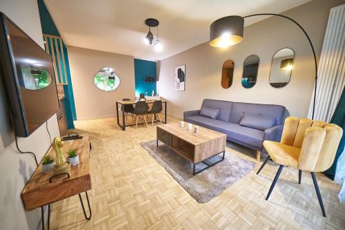 Le petit Bourbonnais - patio privatif- métro Valmy : Appartements proche de Champagne-au-Mont-d'Or