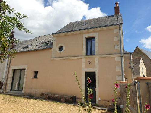 Gîte une histoire de village : Maisons de vacances proche de Savigné-sous-le-Lude