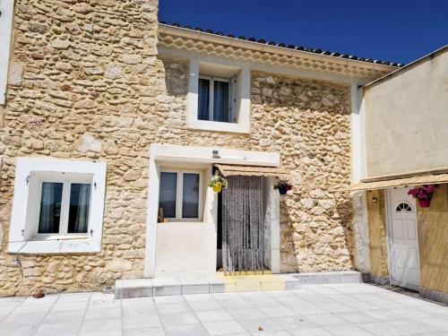 Maison au porte des gorges de l'Ardèche : Appartements proche de Saint-Just