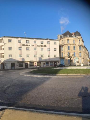 HOTEL DE LA GARE : Hotels proche de Bar-le-Duc