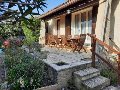 Villa familiale calme : Maisons de vacances proche d'Aimargues