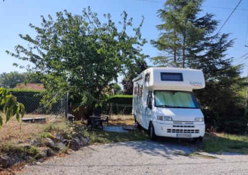Charmant camping-car à la campagne : Tentes de luxe proche de Cadalen