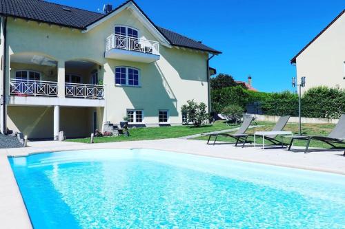Luxus mit Schwimmbad / Sauna!Yoga Resort Moselle : Villas proche de Tenteling