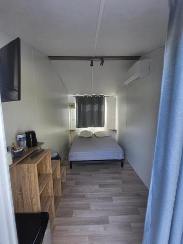 Chambre 51-2 dans une partie de mobil-home au camping : Campings proche de Herbignac
