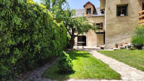Maison en Cerdagne avec belle vue : Maisons de vacances proche de Latour-de-Carol