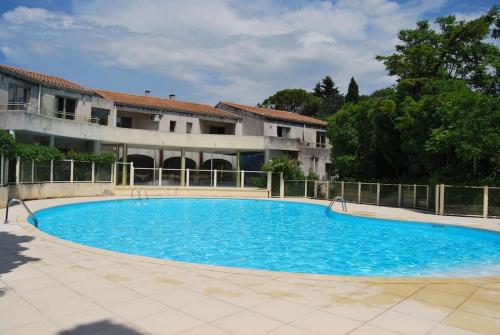 La Bastide - 4 couchages avec piscine & climatisé : Appartements proche de Sainte-Cécile-les-Vignes