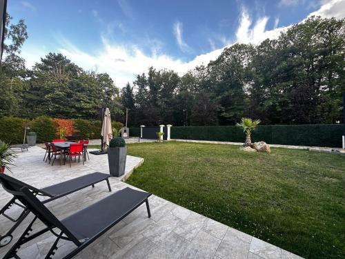 Villa avec pièce Billard style Ranch US : Villas proche de Morsang-sur-Seine