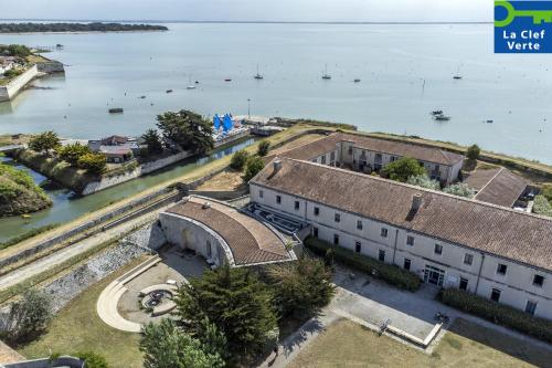 Résidence Pierre & Vacances Le Fort de la Rade : Appart'hotels proche de Île-d'Aix