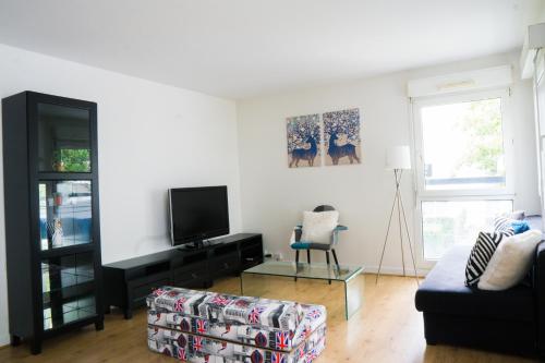 EXIGEHOME-Beautiful apartment, 2 rooms 15 minutes from Paris : Appartements proche de Bougival
