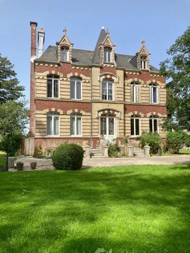 Maison des Ifs - Proche Etretat - Jardin & billard : Maisons de vacances proche de Tourville-les-Ifs