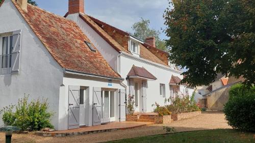 Cottage de 13 personnes proche du Mans : Maisons de vacances proche de Volnay