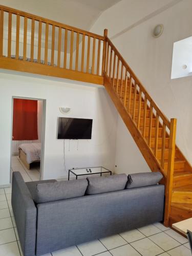 Spacieuse et confortable maison 5 mins centre de Valenciennes : Appartements proche de Bruay-sur-l'Escaut