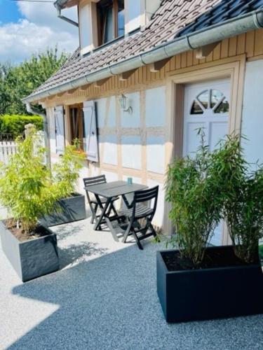 S-Hiesele petite maison alsacienne typique : Maisons de vacances proche d'Achenheim