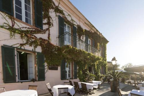 Hotel-Restaurant Le Vieux Moulin : Hotels proche de Morsiglia