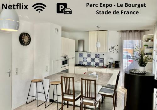 VIP Lounge Villa - Parc expo - Le Bourget - Stade France : Villas proche de Mitry-Mory