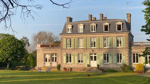 La Maison du Hommeel : B&B / Chambres d'hotes proche de Heugueville-sur-Sienne