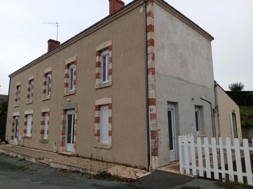 Logement 3ch 8 personnes : Maisons de vacances proche de La Chapelle-aux-Lys