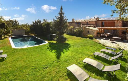 Amazing Home In Sault With Outdoor Swimming Pool, Wifi And Private Swimming Pool : Maisons de vacances proche de Monieux