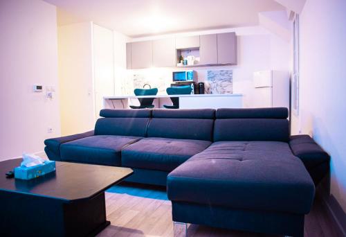 Appartement lumineux, spacieux, agréable, paisible : Appartements proche de Montlhéry