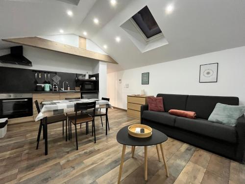 Serenity Home Hayange : Appartements proche d'Avril