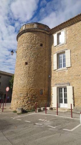 Appartement de la tour : Appartements proche de Gaujac