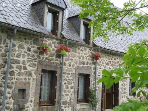 Maison au cœur du Sancy : Maisons de vacances proche de La Tour-d'Auvergne