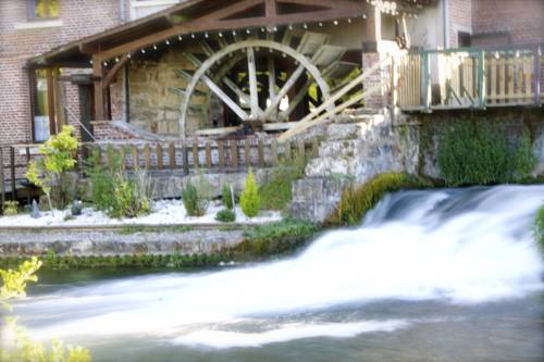 Logis Moulin Des Forges : Hotels proche de Glatigny