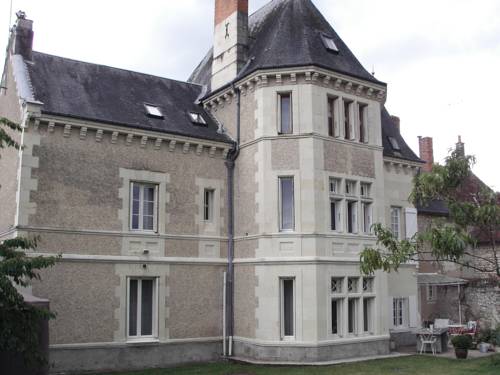 La Tourelle des Echelles : B&B / Chambres d'hotes proche de Le Grand-Pressigny