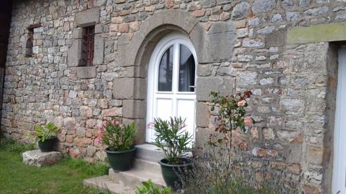 Chambre d'hôtes La Ruzardière : Maisons d'hotes proche de Châtillon-en-Vendelais