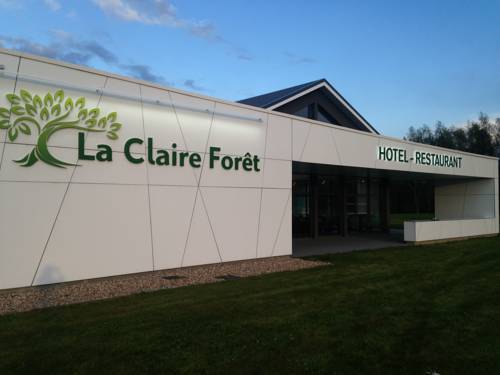 Hotel - Restaurant La Claire Forêt : Hotels proche de Baronville