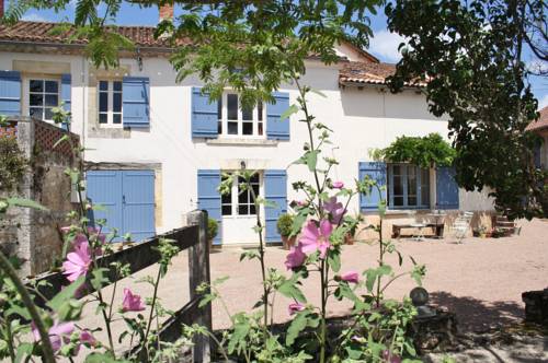 La Verte Dordogne : B&B / Chambres d'hotes proche de Saint-Pardoux-la-Rivière