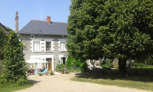 La clé des jardins : B&B / Chambres d'hotes proche de Saint-Rémy-sur-Creuse