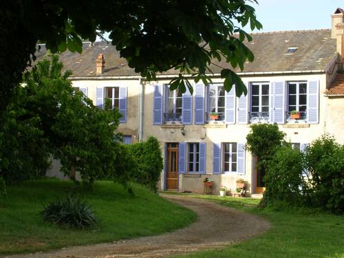 B&B Girolles les Forges : B&B / Chambres d'hotes proche d'Angely