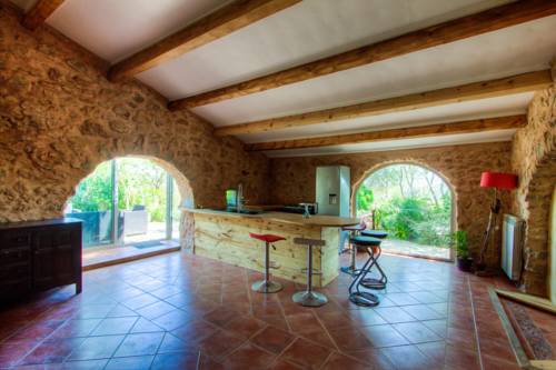 La bergerie du chateau de Fitou : Maisons de vacances proche de Feuilla