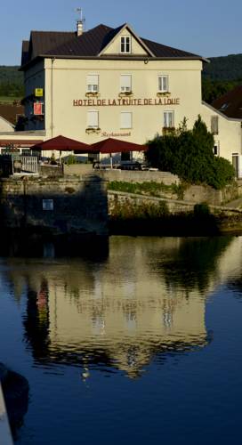 La Truite de la Loue : Hotels proche de Le Petit-Mercey