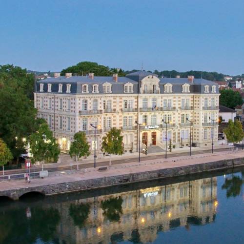 Les Jardins du Mess : Hotels - Meuse