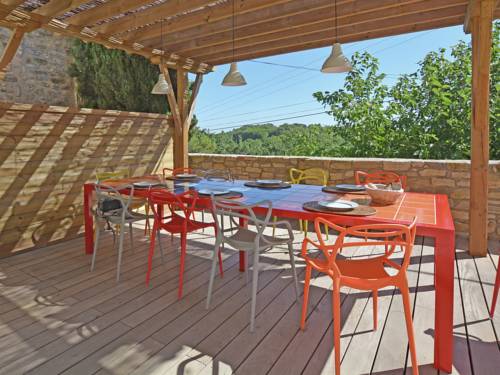 Quaint Villa in Castelnau Valence with Private Pool : Villas proche de Brignon