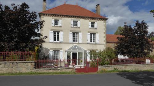 Relais des Chaux : B&B / Chambres d'hotes proche de Saint-Quentin-sur-Sauxillanges