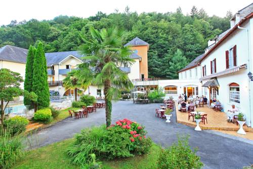 Logis Le Vieux Logis : Hotels proche de Montaut