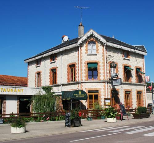 Hôtel Restaurant de l'Abbaye : Hotels proche de Ville-sous-la-Ferté